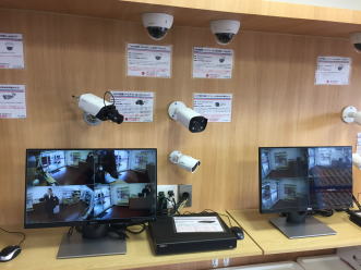 展示防犯カメラ1
